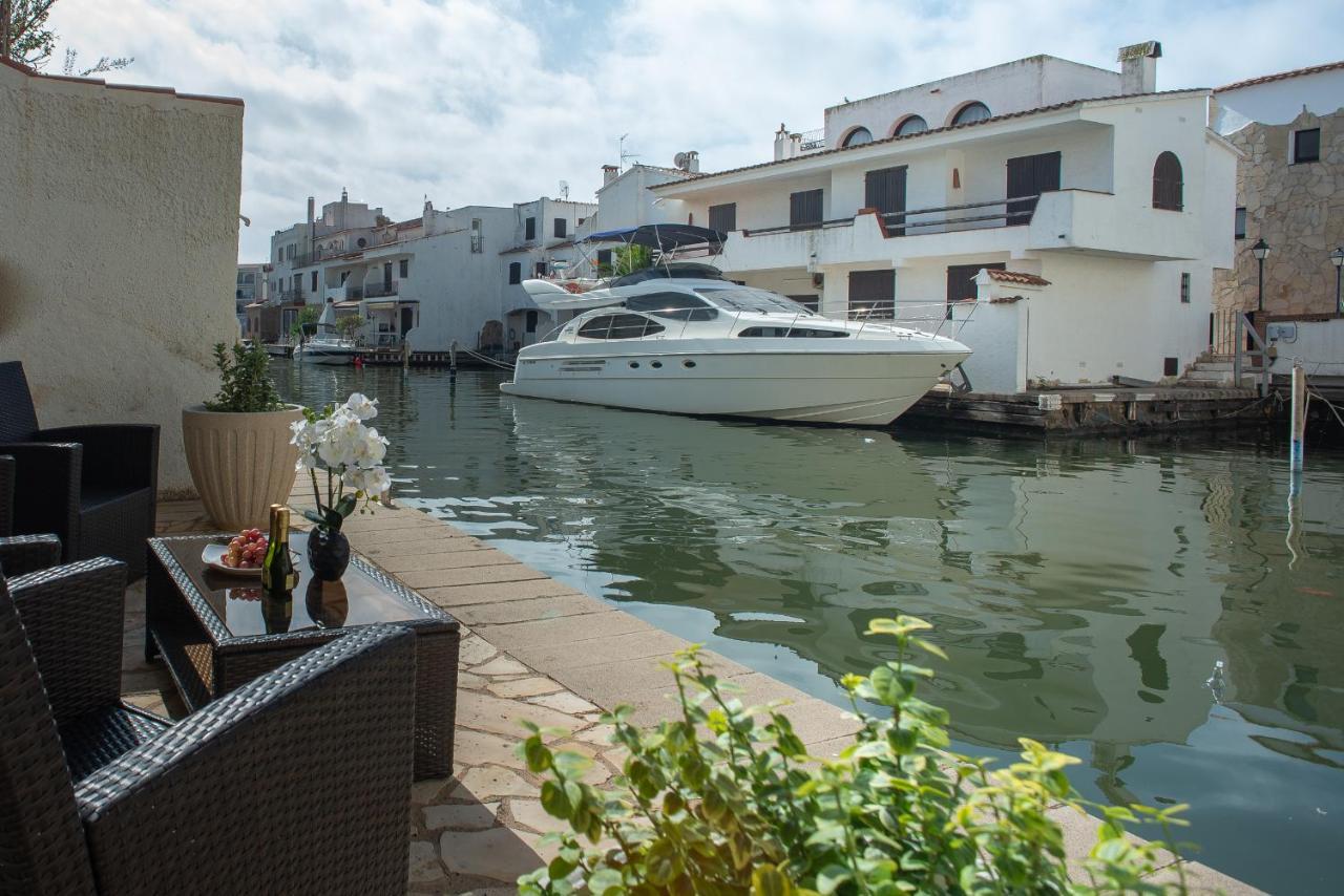 Casa Port Grec Villa Empuriabrava Exteriör bild